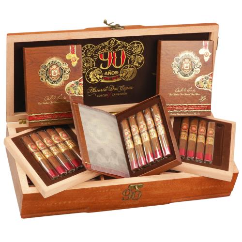 arturo fuente don carlos 90 anos arturo fuente don carlos 90 anos